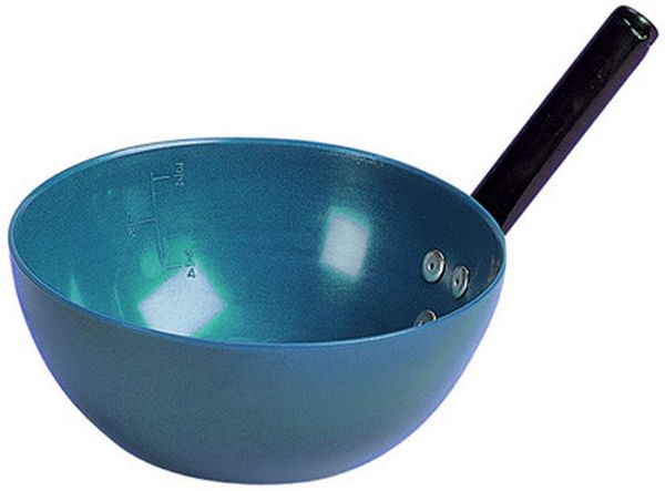 Picture of Round Plastic Feed Scoop - 2lt - Blue